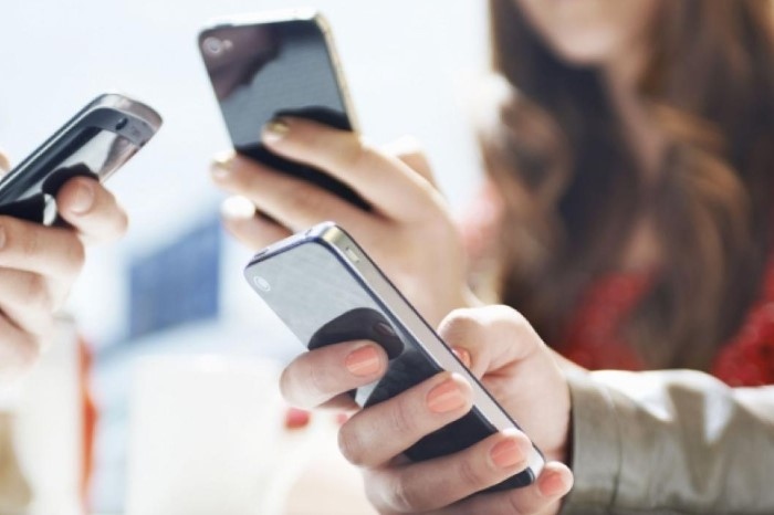 Мобилните оператори вероятно ще вдигнат едностранно цените на месечните абонаменти